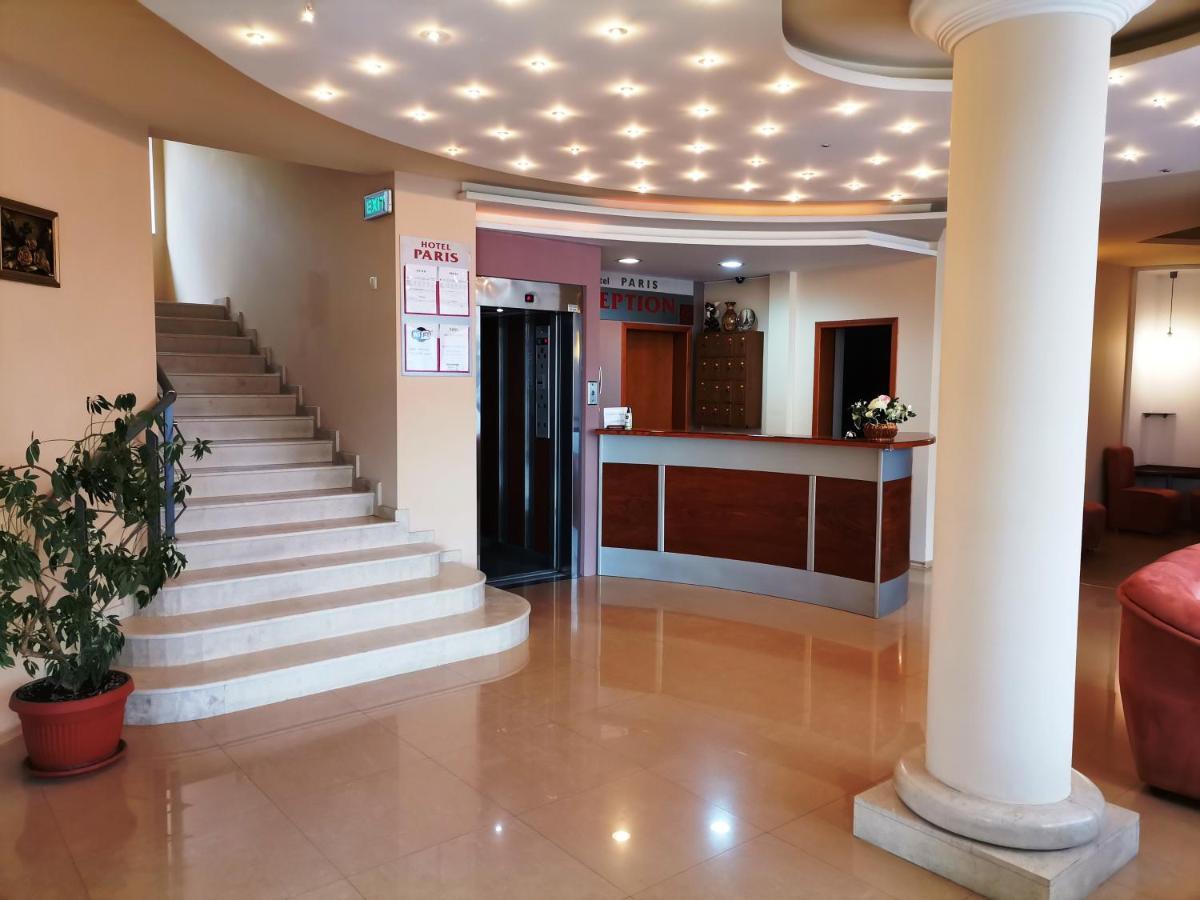 Paris Hotel Balčik Exteriér fotografie